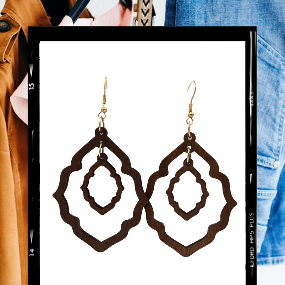 Wooden, brown, diamond-shaped earrings